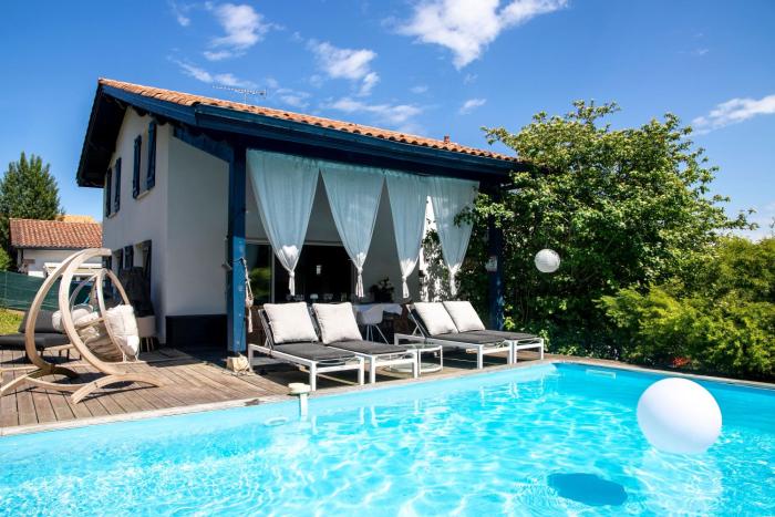 Villa Argi Zabalean, Piscine chauffée, 8pax, Plage 3kms