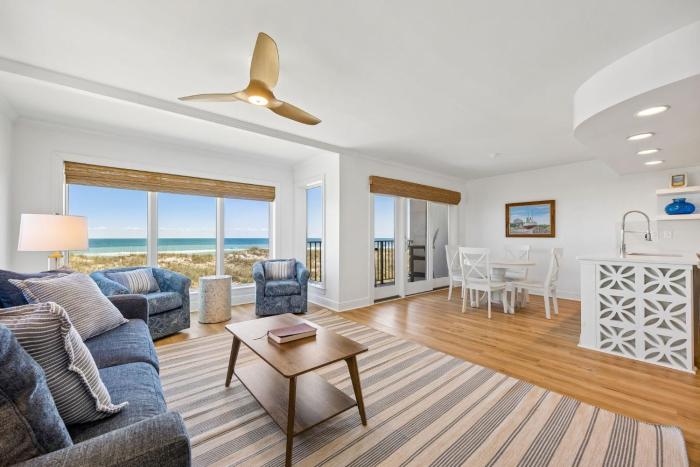 101 Oceans Of Amelia condo