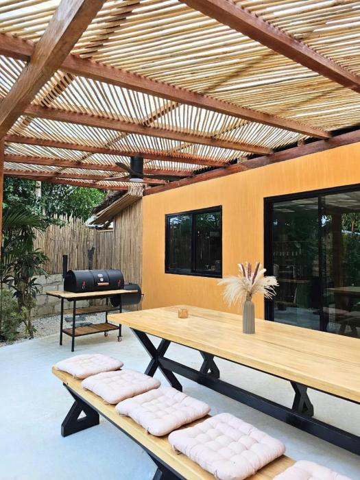 Red Palm Villa