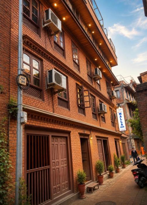 Hotel Malla Inn