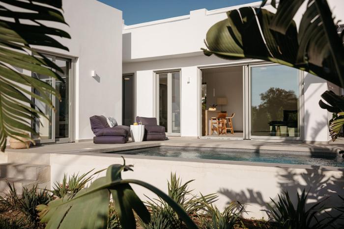NOOMA BEACH HOUSE