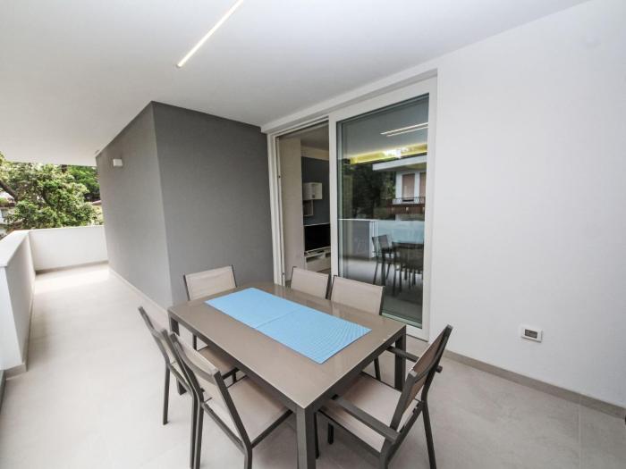 Apartment Ca del Mare-2 by Interhome