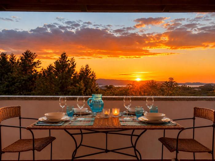 Baja Sardinia Suite