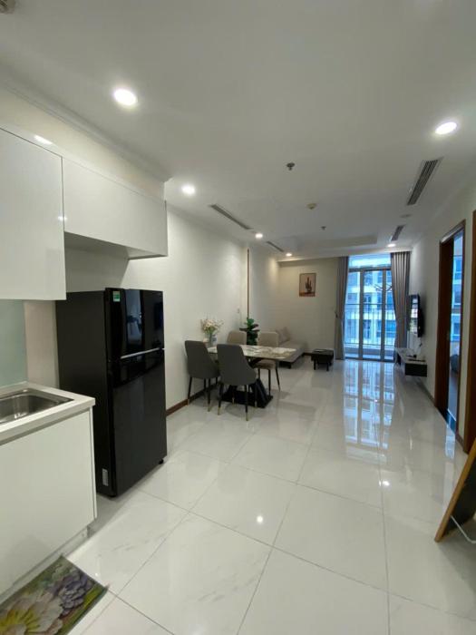 Vinhome Central Park - Apartment Luxury Suite Skyline View 1