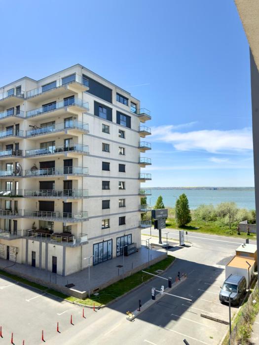 Aqua Vista Lotus Mamaia