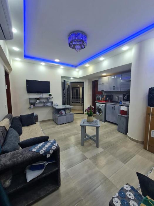 10 minutes from airport modern studio with beach acces & WIFI