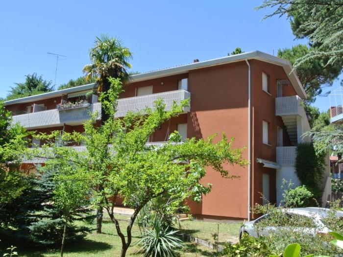 Apartment Gemütliche Ferienwohnung Silvia in ruhiger Lage by Interhome