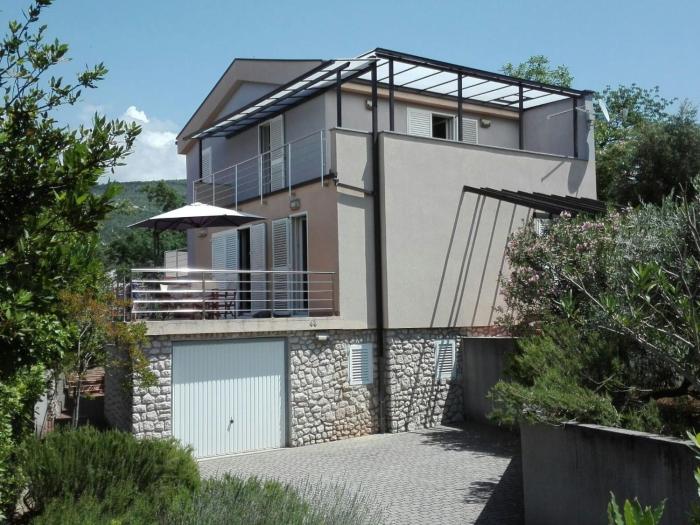 Apartment Modern eingerichtete Wohnung mit Meerblick by Interhome