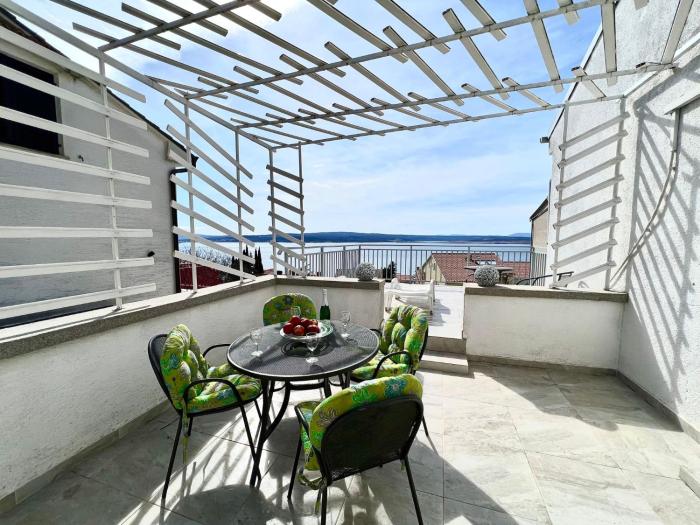 Apartment Azoa 1 by Interhome