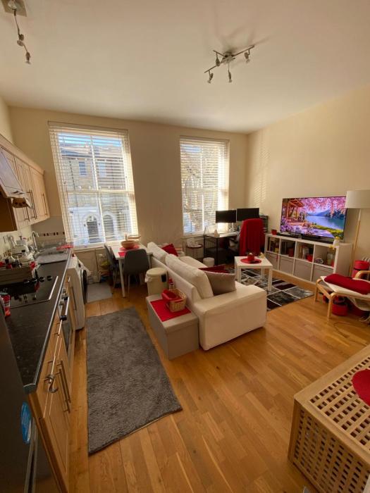 Cosy & Bright One Bedroom Flat in Primrose Hill
