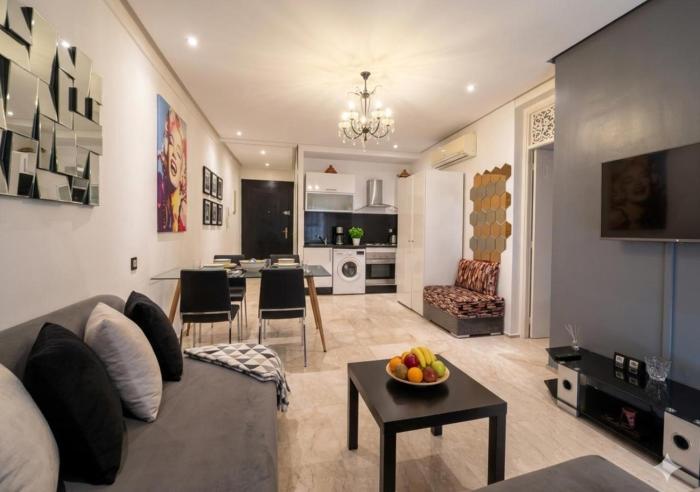 Superbe appartement avec terrasse en face de la gare