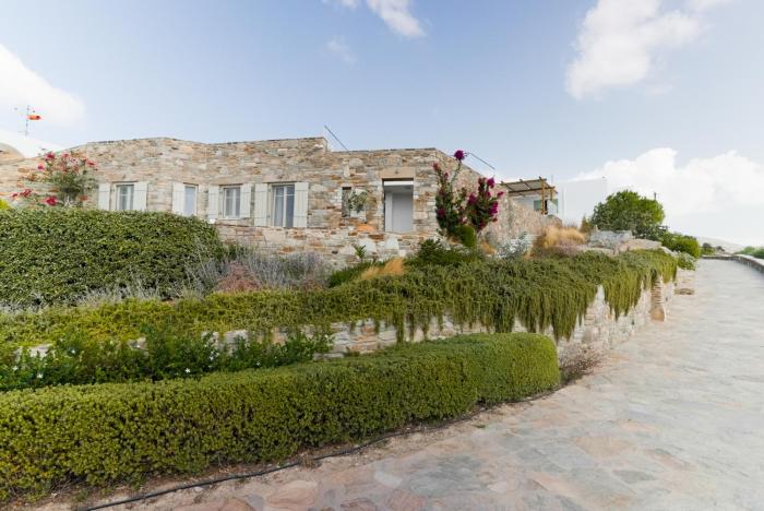 On The Rocks - The Retreat - Serviced Studio
