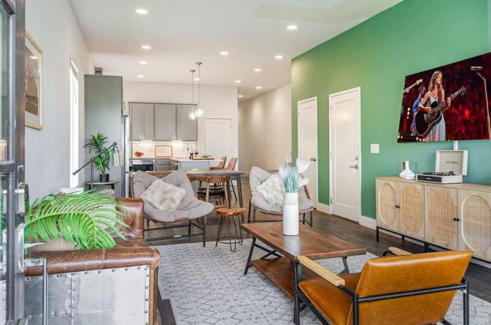 Double Time - Ping-Pong Table - Mins to Germantown