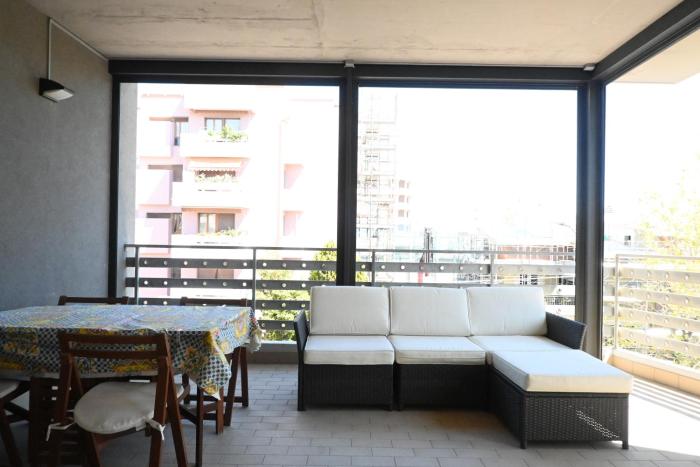 SE255 - Senigallia, trilocale vicino al mare con balcone attrezzato