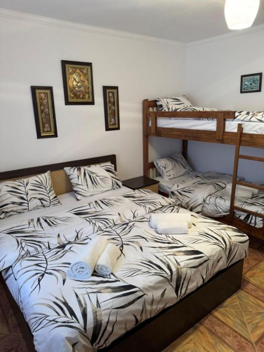 Guest House Ajasllari