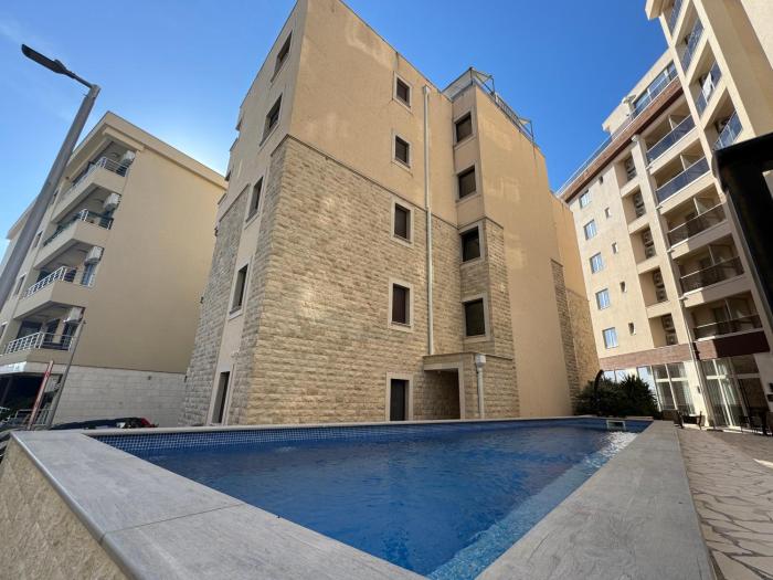 Becici Studio Apartment