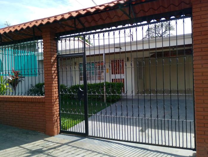 Sergios House