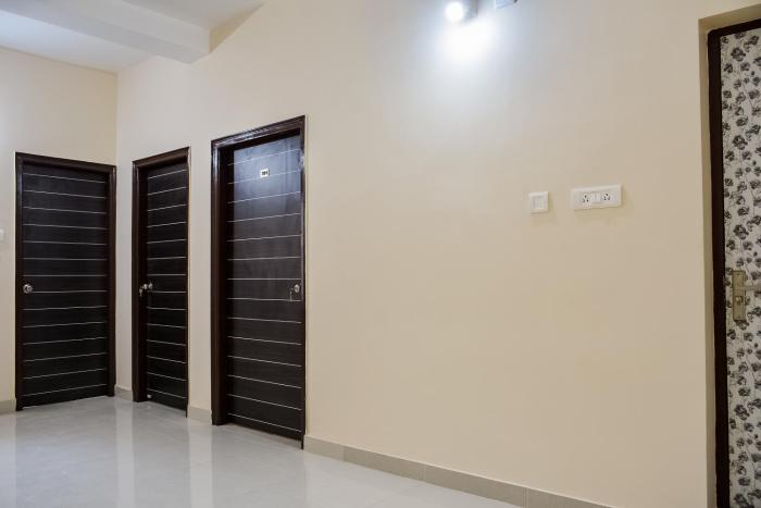 Hotel O Shiv Sai Palace