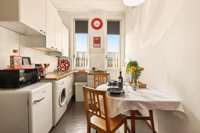 Mondrians Studio Flat in Milan - Cadore V Giornate - Metro M4 Dateo