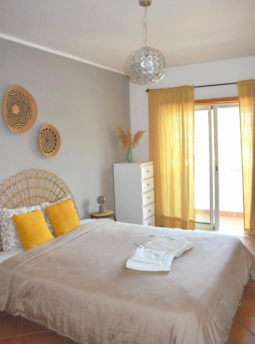 Boho Guesthouse Portimão - Cozy Stay Near Beaches