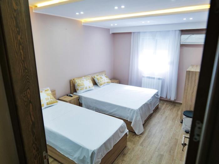 Comfort Suite 2 minutes from the Beach with Private Parking 101