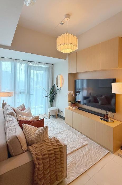 Cozy Scandi Luxe Executive 1BR with FREE Parking