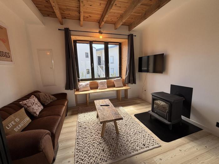 Appartement rénové centre Crozon terrasse jardin