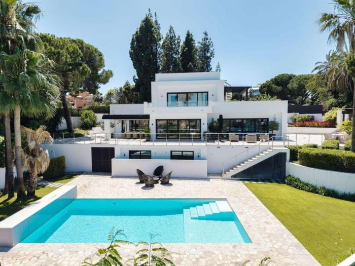Luxurious Holiday House in Llucmajor with Private Pool