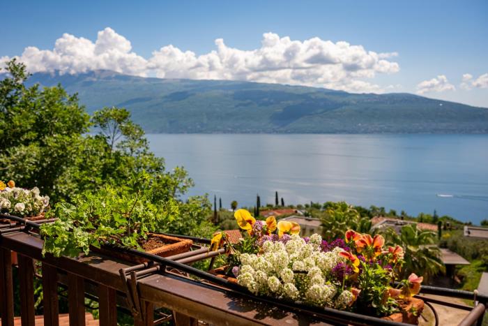 VILLA la QUERCIA LAKE VIEW