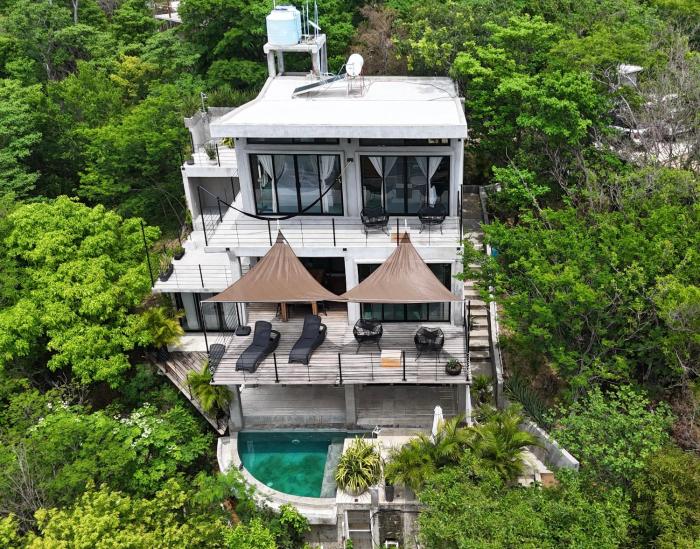 Xida - Spectacular Villa with amazing views of the Pacific and pool