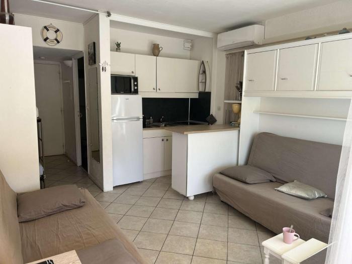 Appartement Studio climatisé PORT CAMARGUE PC020-215