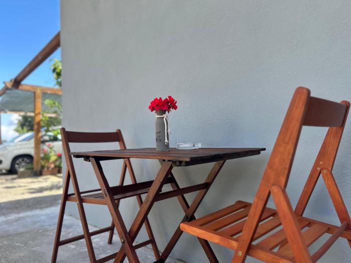 CASA DON TOTO APARTMENT - Family Comfort Retreat with Private Parking, Quiet Residential Area in ANZIO