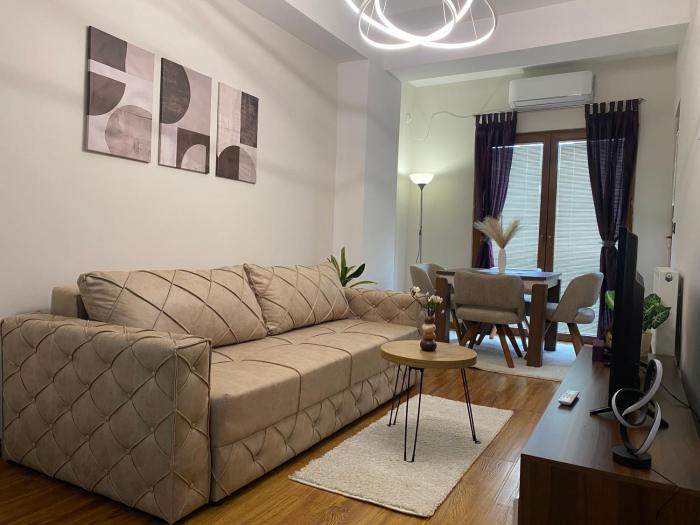Central Luxury Apartment in Skopje with Parking