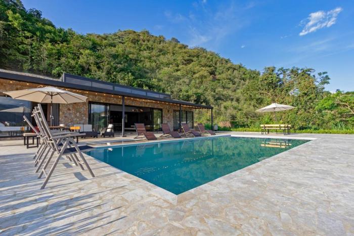 Casa Verona, rural charm among green mountains