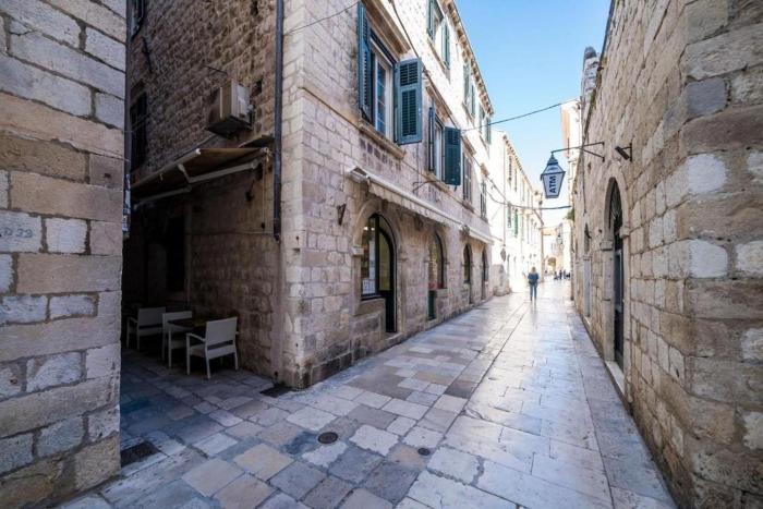 Apartment Old Town Lux