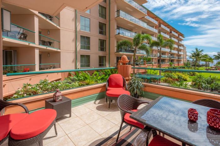 Honua Kai Villas Ocean View 6 BR Sleeps 18 Great for Families Complimentary Car with 6 Nights HKK ML-3864 by KBM