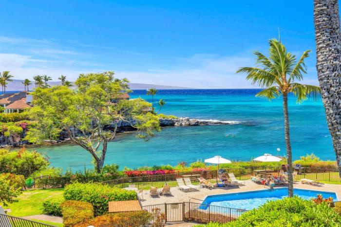 Napili Point Villas Oceanfront 4 BR Sleeps 12 Complimentary Car with 6 Nights NAP ML-2432 by KBM
