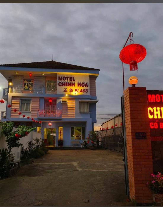 Hotel CHINH HOA PLASS