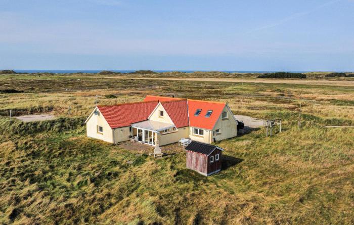 Nice Home In Thisted With Wifi