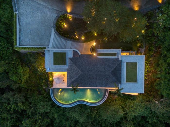 Luxury SeaView Villa - 5 min to Tampah Beach
