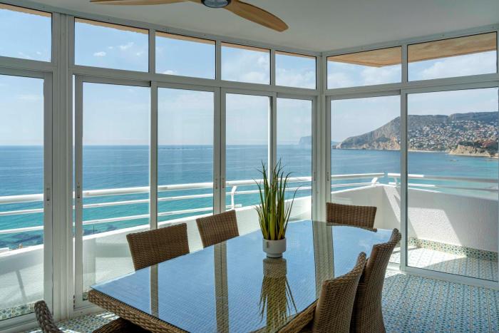 NEW SEAVIEW & SKY APARTMENT Playa De Oro 13rd floor con Parking