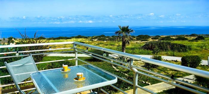 2-bedroom sea view apartment