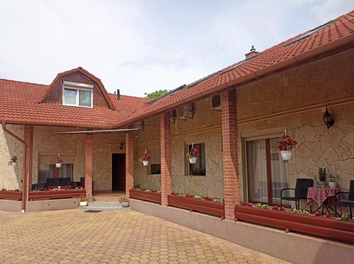 Euro Accommodation