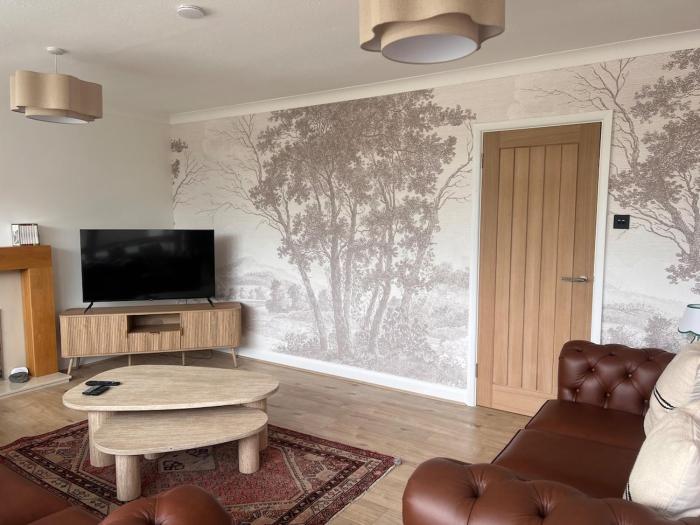 Central House Sleeps 8 with Sauna, EV, Parking