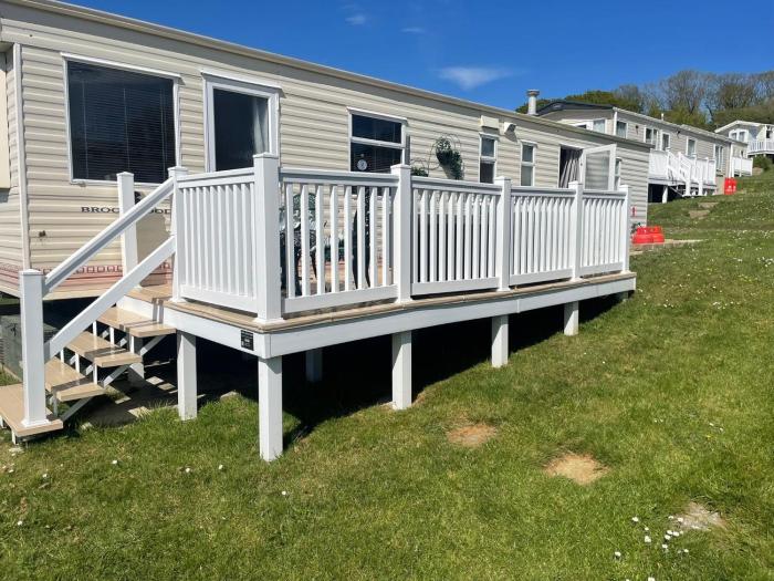 9 Caulkers Rest - Whitecliff Bay