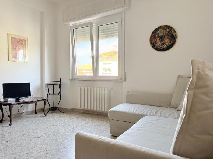 SE253 - Senigallia, spazioso trilocale vicino al centro