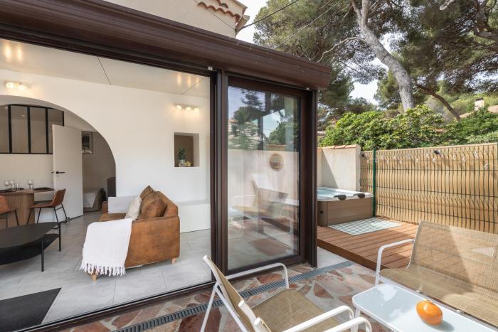 Cocon sous les pins - Jacuzzi, Terrasse & Clim