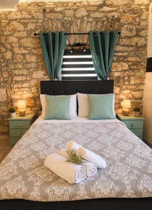 Anassa Nest