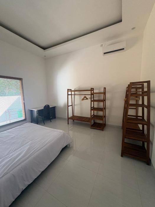 I Think Lombok Modern Private House with Kitchen Near Kuta Beach