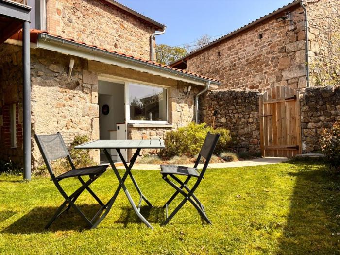 Superbe appartement avec jacuzzi et jardin privé